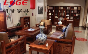 辦公家具進(jìn)行搭配時(shí)需要考慮哪些因素呢？
